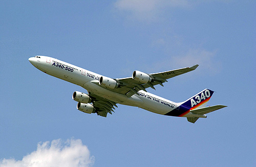 Airbus A340 - 3.jpg